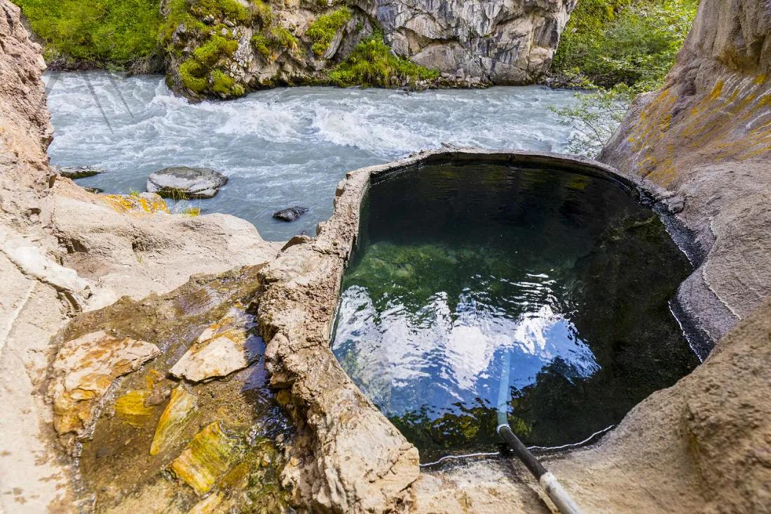 Swallows' Nest Grotto