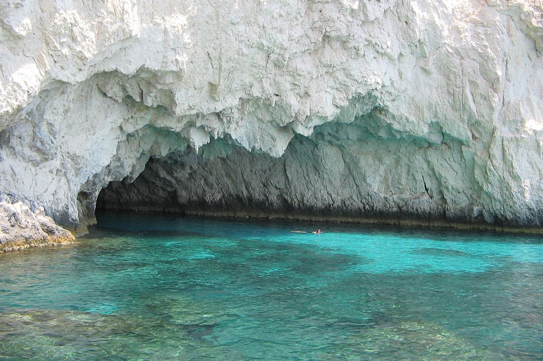 Keri Caves