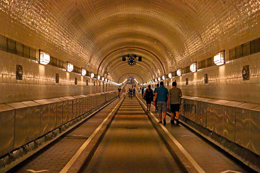 Vechio tunnel dell'Elba
