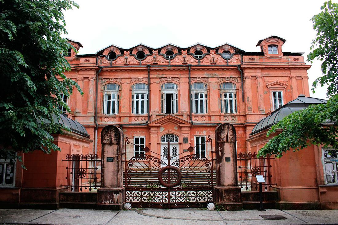 Former Russian Embassy