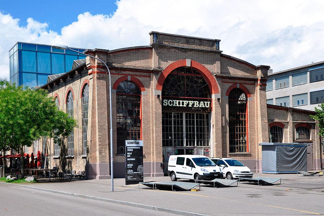Schiffbau Theater